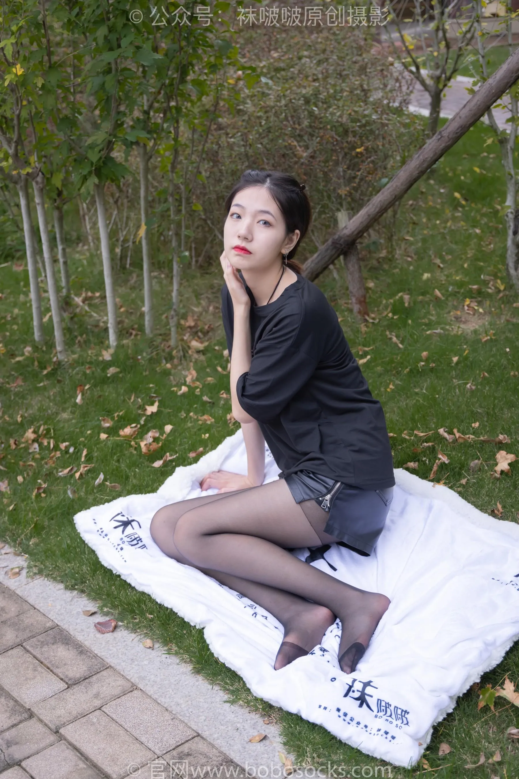 [BoBoSocks袜啵啵]NO.221 小甜豆-马丁靴、黑丝[23] [50P]插图5